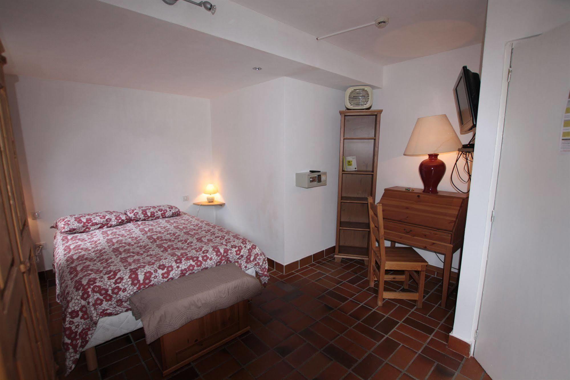 ואלואיז Hotel Les Vallois מראה חיצוני תמונה