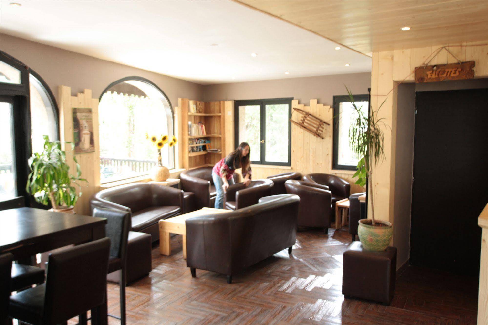 ואלואיז Hotel Les Vallois מראה חיצוני תמונה