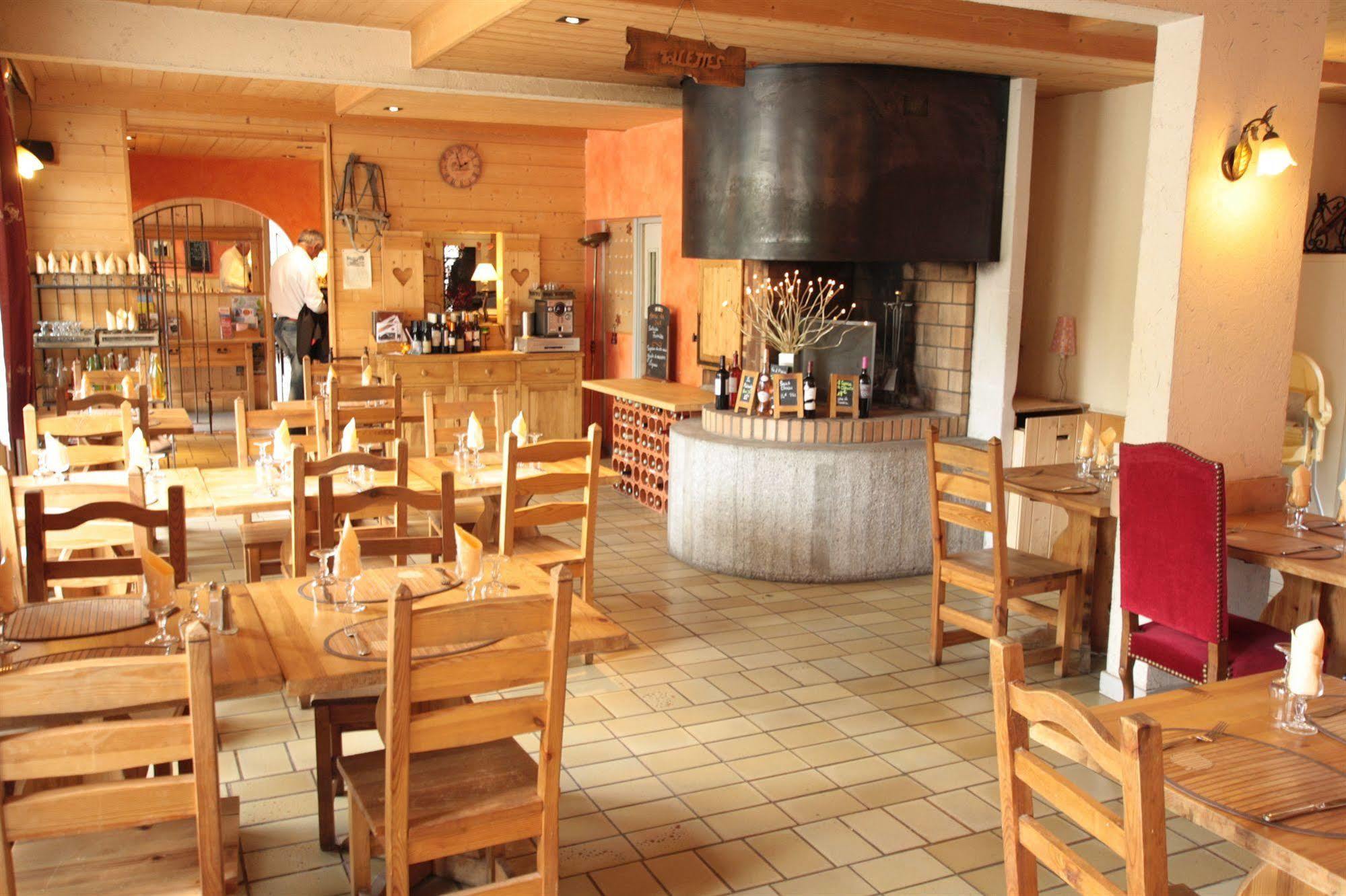 ואלואיז Hotel Les Vallois מראה חיצוני תמונה