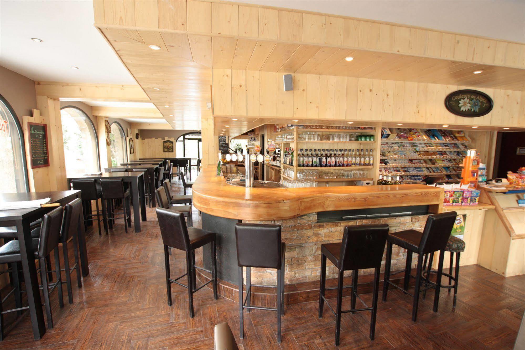 ואלואיז Hotel Les Vallois מראה חיצוני תמונה